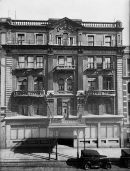 Columbia Private Hotel, Wellington. Burt, Gordon Onslow Hilbury, 1893-1968 :Negatives. Ref: 1/1-015621-F. Alexander Turnbull Library, Wellington, New Zealand. http://natlib.govt.nz/records/23095602