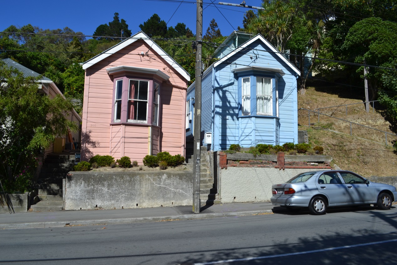 205 and 207 Aro Street (Image: Charles Collins, 2015)